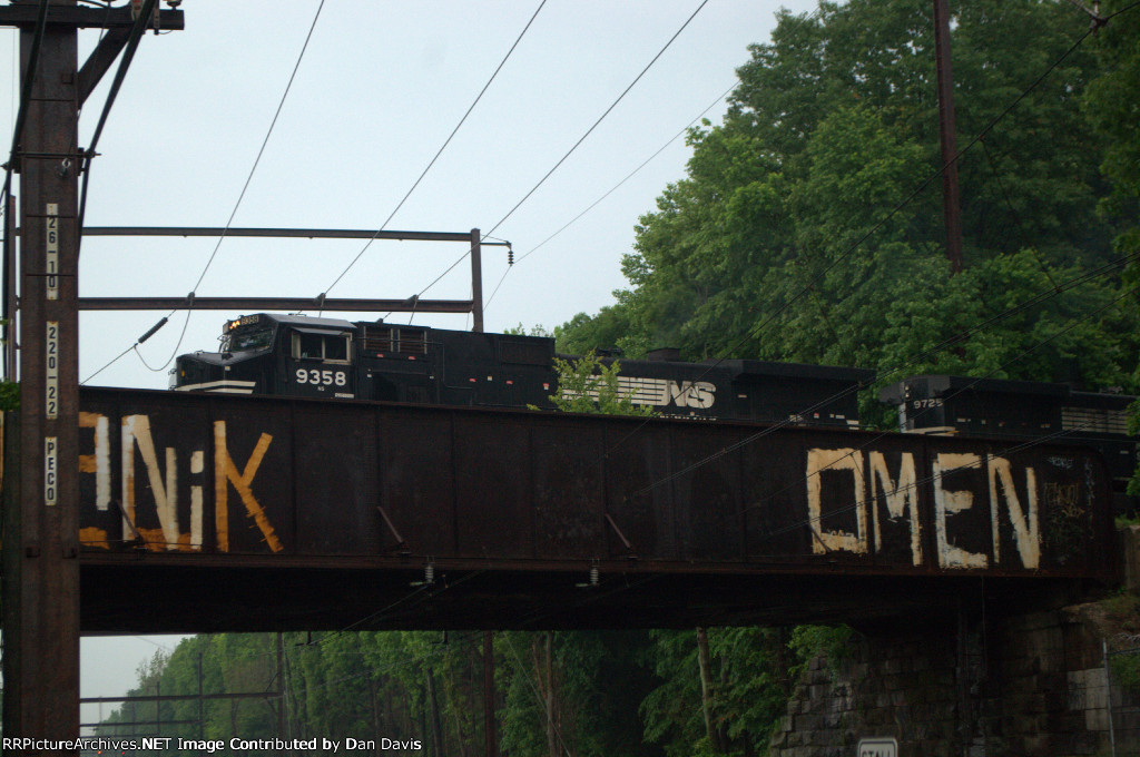 NS D9-44CW 9358 leads 17G